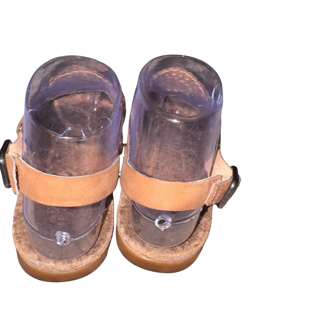 UGG Ayden Leather Medallion Thong Sandals Cork Footbed Boho Comfort Sandals - Picture 6 of 7